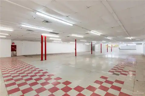 1800 E Van Buren Street, Brownsville, TX 78520 — photo 20