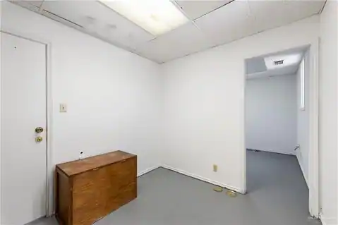 1800 E Van Buren Street, Brownsville, TX 78520 — photo 25