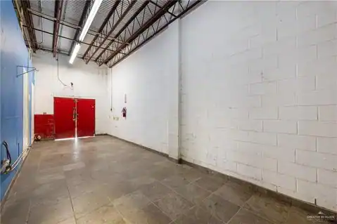 1800 E Van Buren Street, Brownsville, TX 78520 — photo 9
