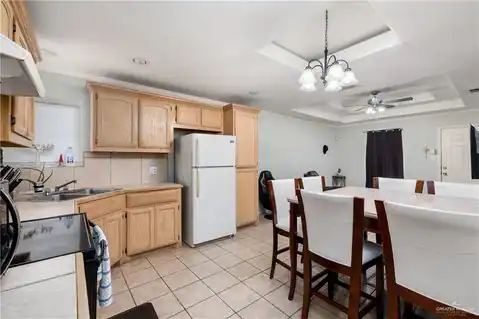 712 W Bronze Drive, Pharr, TX 78577 — photo 4
