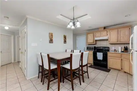 712 W Bronze Drive, Pharr, TX 78577 — photo 6