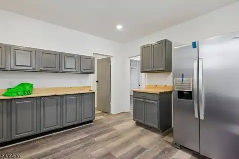 523 Franklin St, Elizabeth City, NJ 07206 — photo 28
