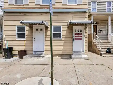 523 Franklin St, Elizabeth City, NJ 07206 — photo 3