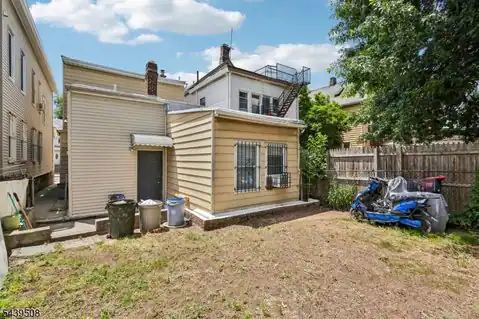 523 Franklin St, Elizabeth City, NJ 07206 — photo 5