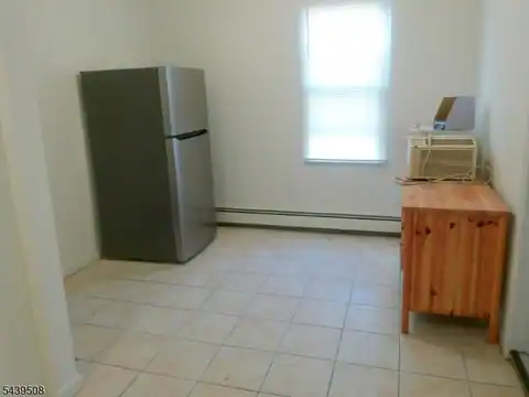 523 Franklin St, Elizabeth City, NJ 07206 — photo 9