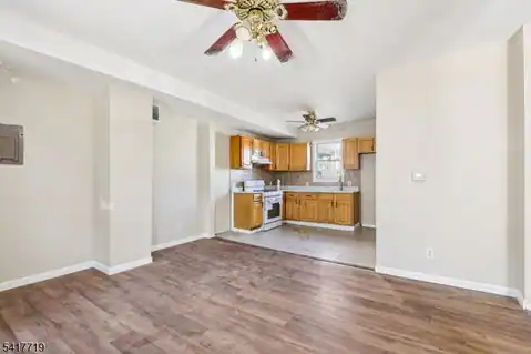 106 E Main St, Paterson City, NJ 07522 — photo 14