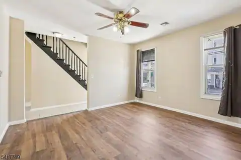 106 E Main St, Paterson City, NJ 07522 — photo 25