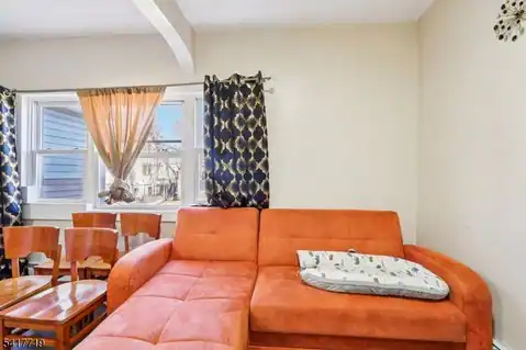 106 E Main St, Paterson City, NJ 07522 — photo 5