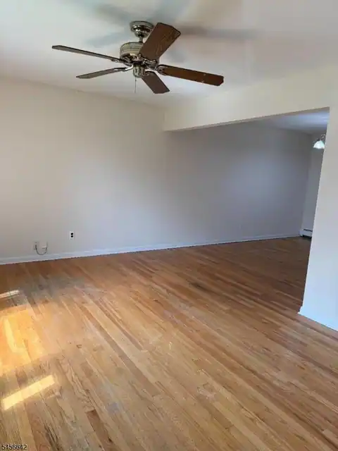 403 Longview Ct, Northvale Boro, NJ 07647 — photo 2