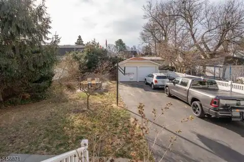 10 Marshall St, West Caldwell Twp., NJ 07006 — photo 29