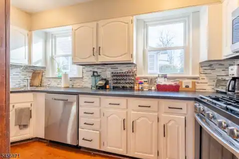 10 Marshall St, West Caldwell Twp., NJ 07006 — photo 8