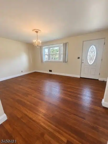 251 Chamberlain Ave, Paterson City, NJ 07502 — photo 2