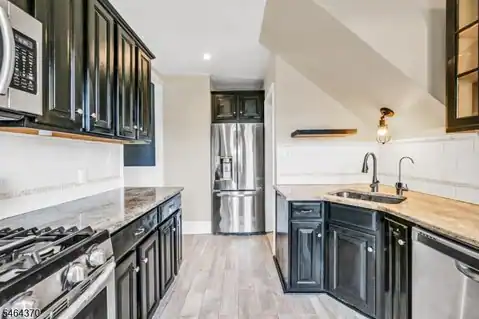 262 Clinton Pl, Hackensack City, NJ 07601 — photo 9
