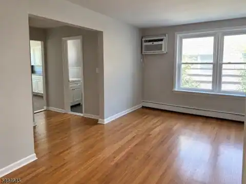 357 Franklin St, Bloomfield Twp., NJ 07003 — photo 3