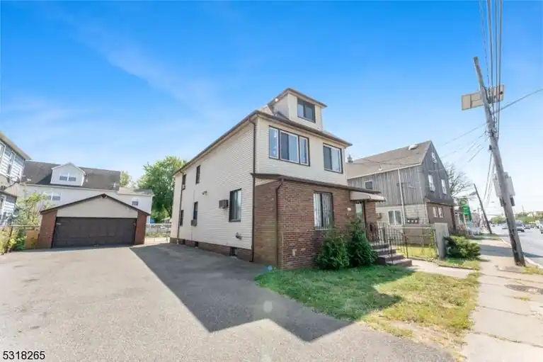2116 East Edgar Road, Linden City, NJ 07036