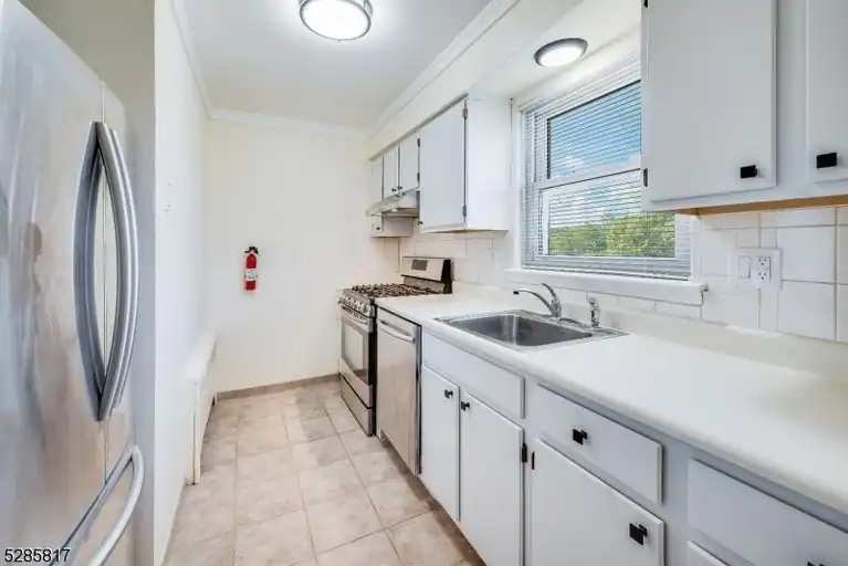 14 Wedgewood Dr, Verona Twp., NJ 07044