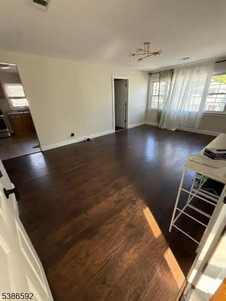 105 Norwood St, Newark City, NJ 07106 — photo 3