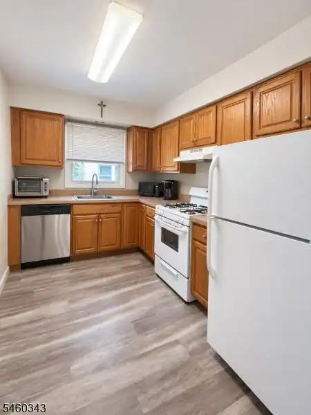 53 Union St, Montclair Twp., NJ 07042 — photo 9