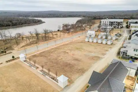 45 Water Street, Carlton Landing, OK 74432 — photo 4