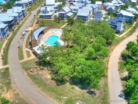 129 Lower Greenway, Carlton Landing, OK 74432 — photo 13