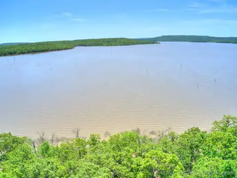 129 Lower Greenway, Carlton Landing, OK 74432 — photo 5