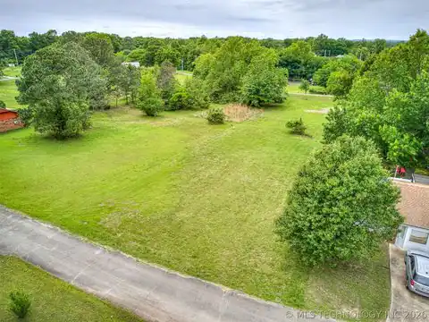 1749 Rockford, Eufaula, OK 74432 — photo 13