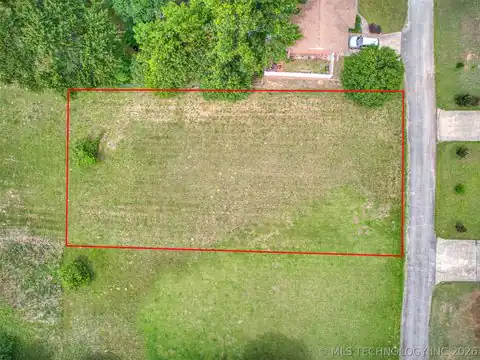 1749 Rockford, Eufaula, OK 74432 — photo 2