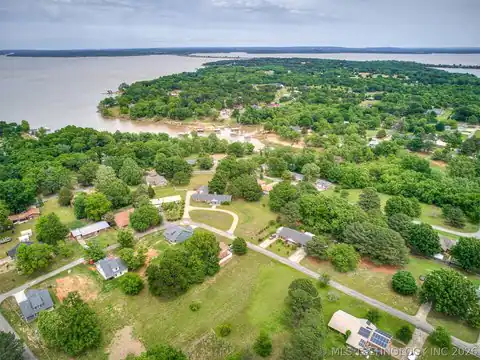 1749 Rockford, Eufaula, OK 74432 — photo 27