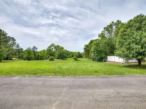 1749 Rockford, Eufaula, OK 74432 — photo 6