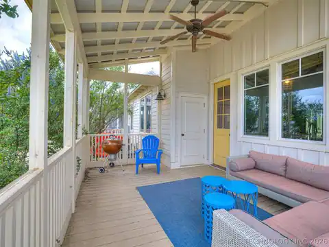 29 Boardwalk Street #D, Carlton Landing, OK 74432 — photo 2