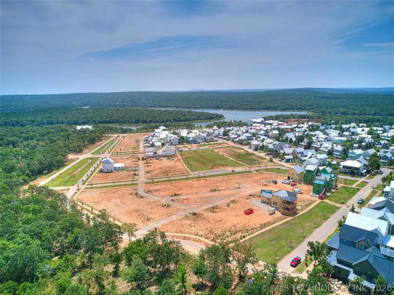 60 Hill Street, Carlton Landing, OK 74432
