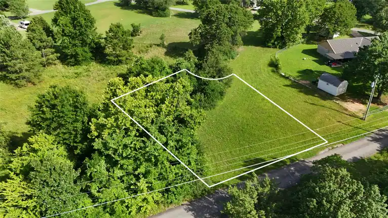 1653 W McGill, Eufaula, OK 74432