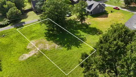 1697 W McGill, Eufaula, OK 74432 — photo 2