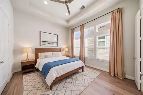 728 Carriage Knolls Drive, Houston, TX 77008 — photo 19