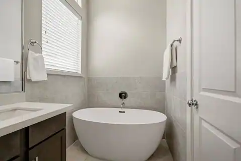 728 Carriage Knolls Drive, Houston, TX 77008 — photo 25