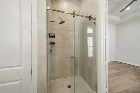 728 Carriage Knolls Drive, Houston, TX 77008 — photo 26
