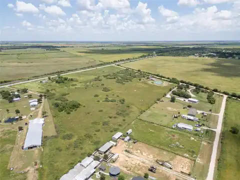 322 County Road 248, East Bernard, TX 77435 — photo 2