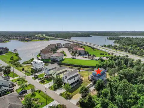 4444 Shady Lake Drive, Seabrook, TX 77586 — photo 3