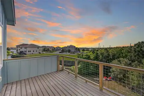 4444 Shady Lake Drive, Seabrook, TX 77586 — photo 4