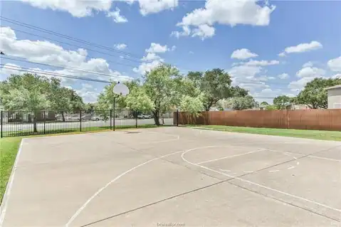 529 Southwest Parkway Parkway #203, College Station, TX 77840 — photo 38