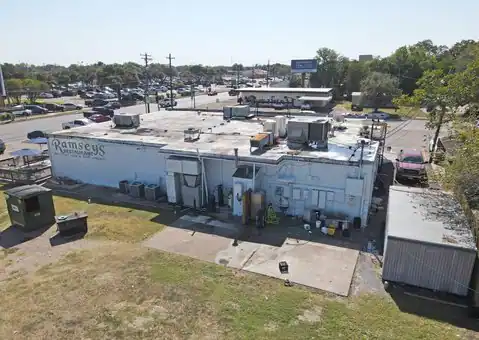 1403 N Navarro Street, Victoria, TX 77901 — photo 37