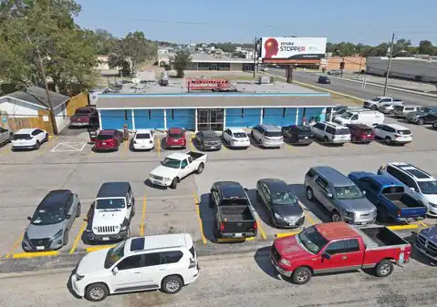 1403 N Navarro Street, Victoria, TX 77901 — photo 4