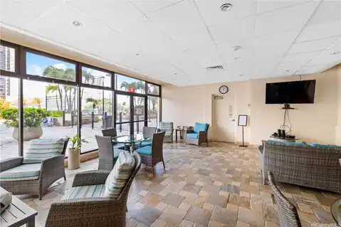229 PAOAKALANI Avenue #603 (NUC), Honolulu, HI 96815 — photo 23
