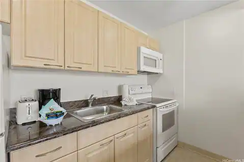 229 PAOAKALANI Avenue #3711 (NUC), Honolulu, HI 96815 — photo 14