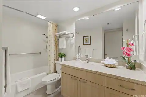 229 PAOAKALANI Avenue #3711 (NUC), Honolulu, HI 96815 — photo 16