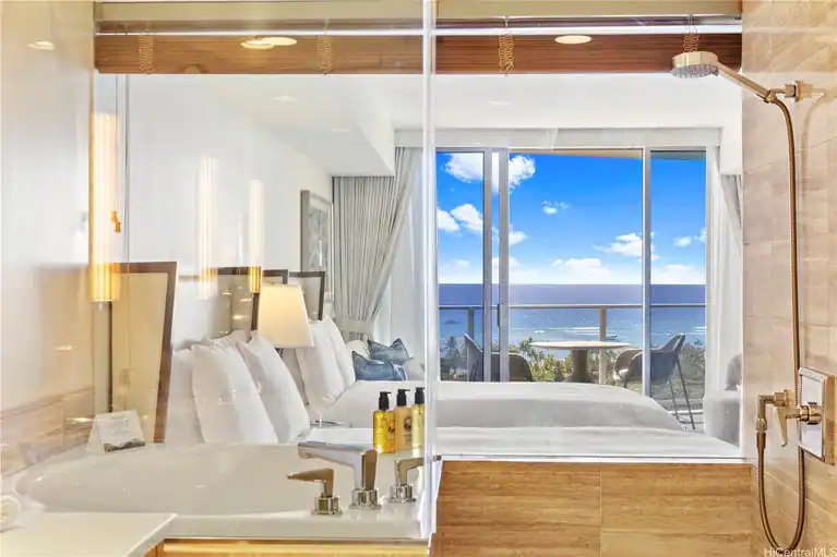 383 KALAIMOKU Street #2012, Honolulu, HI 96815