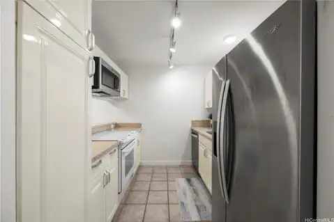 3054 Ala Poha Place #306, Honolulu, HI 96818 — photo 3