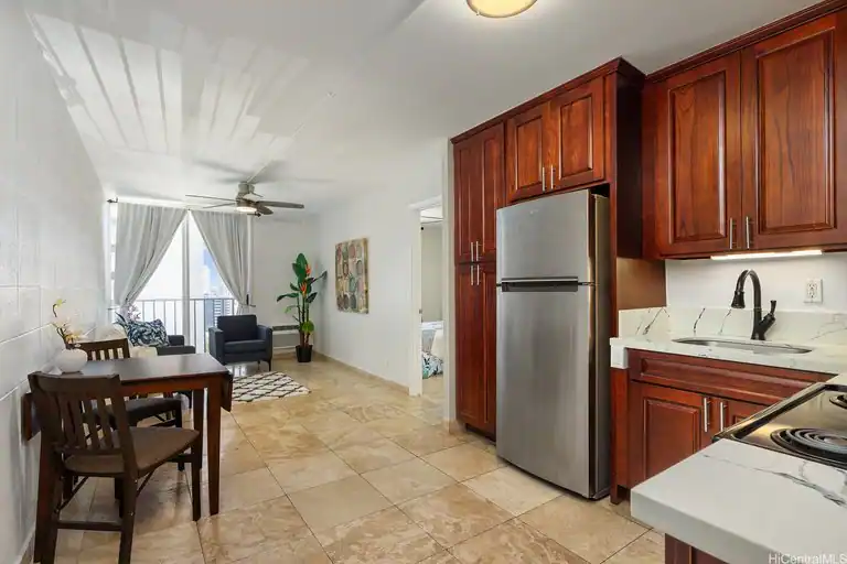 901 Prospect Street #205, Honolulu, HI 96822