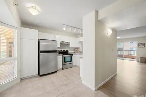1080 Ala Napunani Street #216, Honolulu, HI 96818 — photo 2