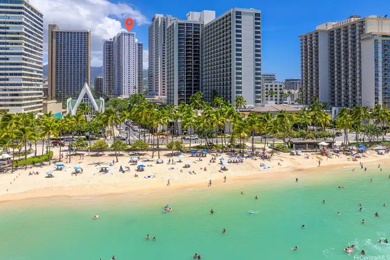 201 Ohua Avenue #913, Honolulu, HI 96815